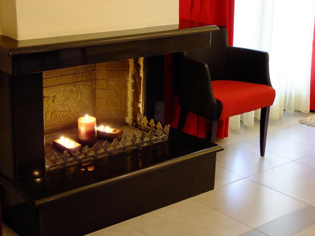 Faraggi Hotel Simvolí Oda fotoğraf